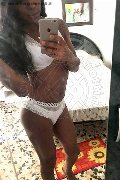 Roma Trav Thais Melo 388 32 39 396 foto selfie 160