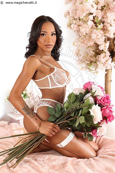 Angel Jade Pornostar  ROMA 3485661010