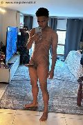 Cagliari Boys Jonathan 393 15 75 075 foto selfie 4